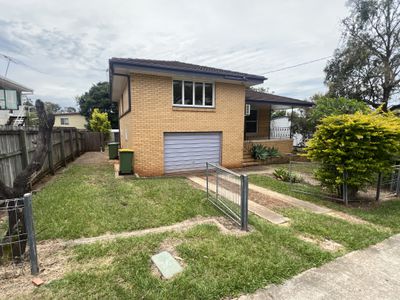 12 Bray Road, Lawnton