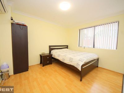 18 / 170-176 Greenacre Road, Bankstown