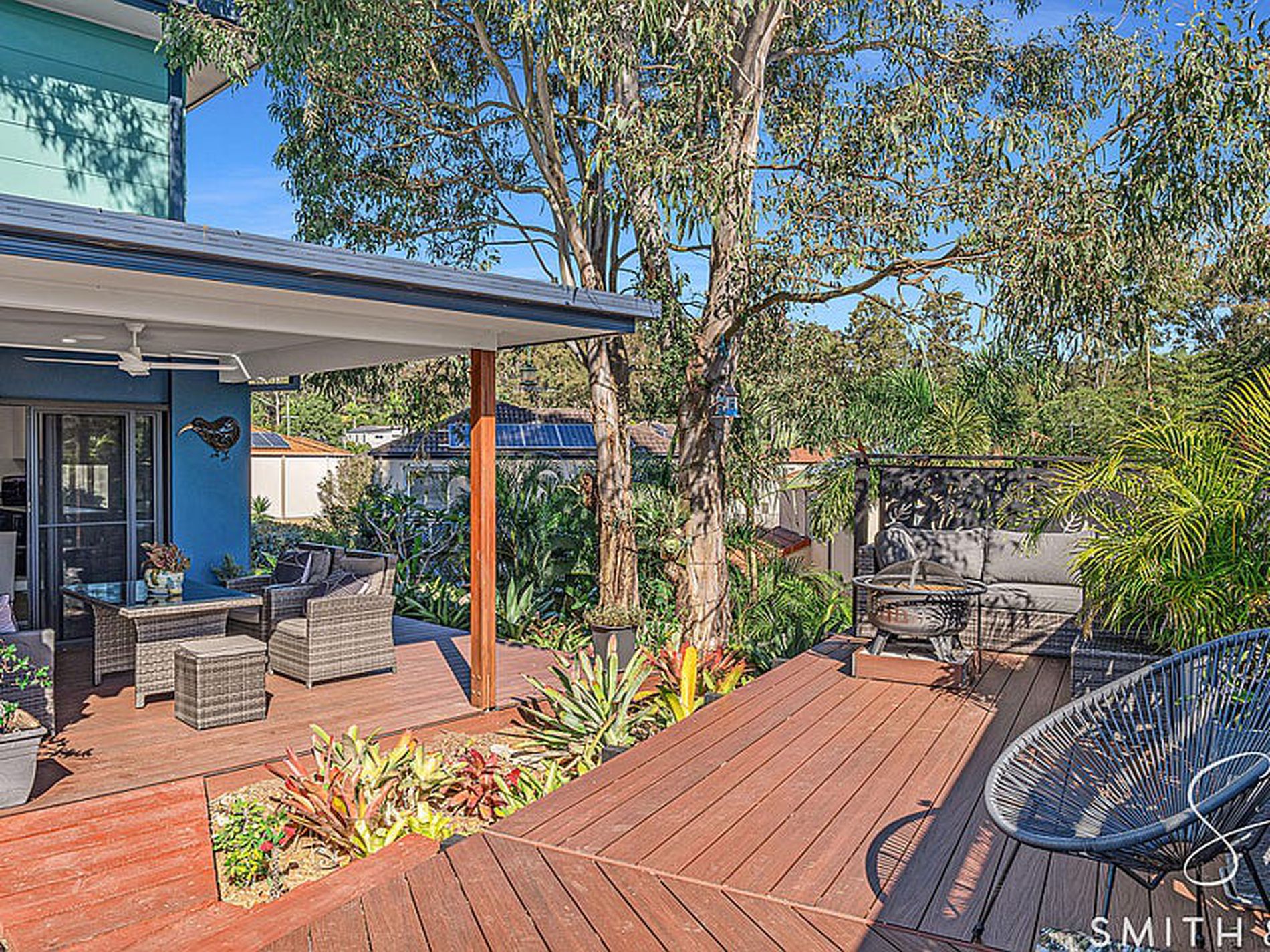 22 Mizen Place, Holland Park West