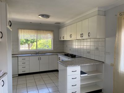 9 Bernhardt Avenue, Hoppers Crossing