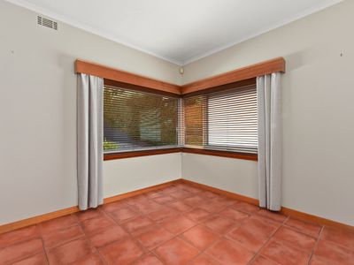 28 Neika Avenue, West Launceston