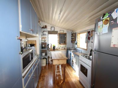 30 North Creek Road, Merton