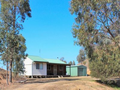 240 Dry Creek Road, Bonnie Doon