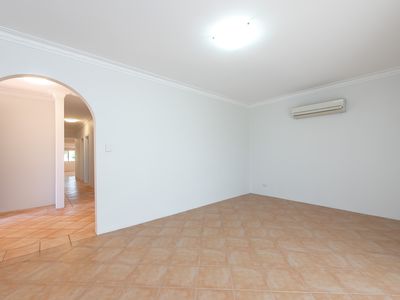 38 Dallington Crescent, Balga