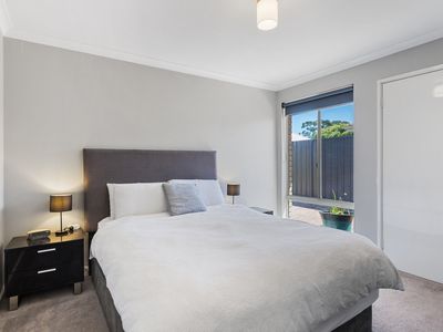 32 Hardy Road, Ashfield