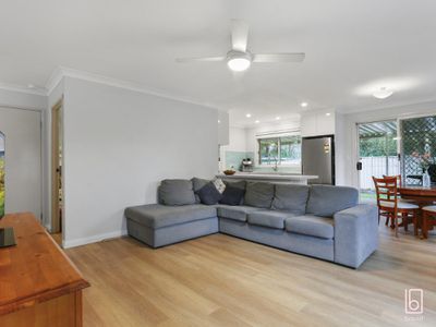9 Tandara Close, Blue Haven