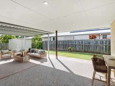 24 Harly Court , Urraween