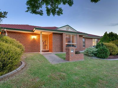 27 DALTON AVENUE, Wodonga
