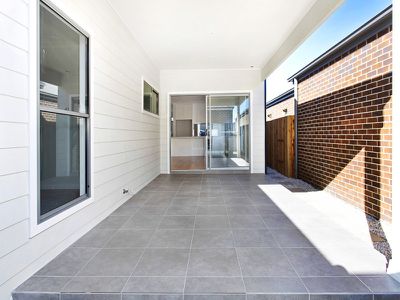 9 Pambula Street, Tullimbar
