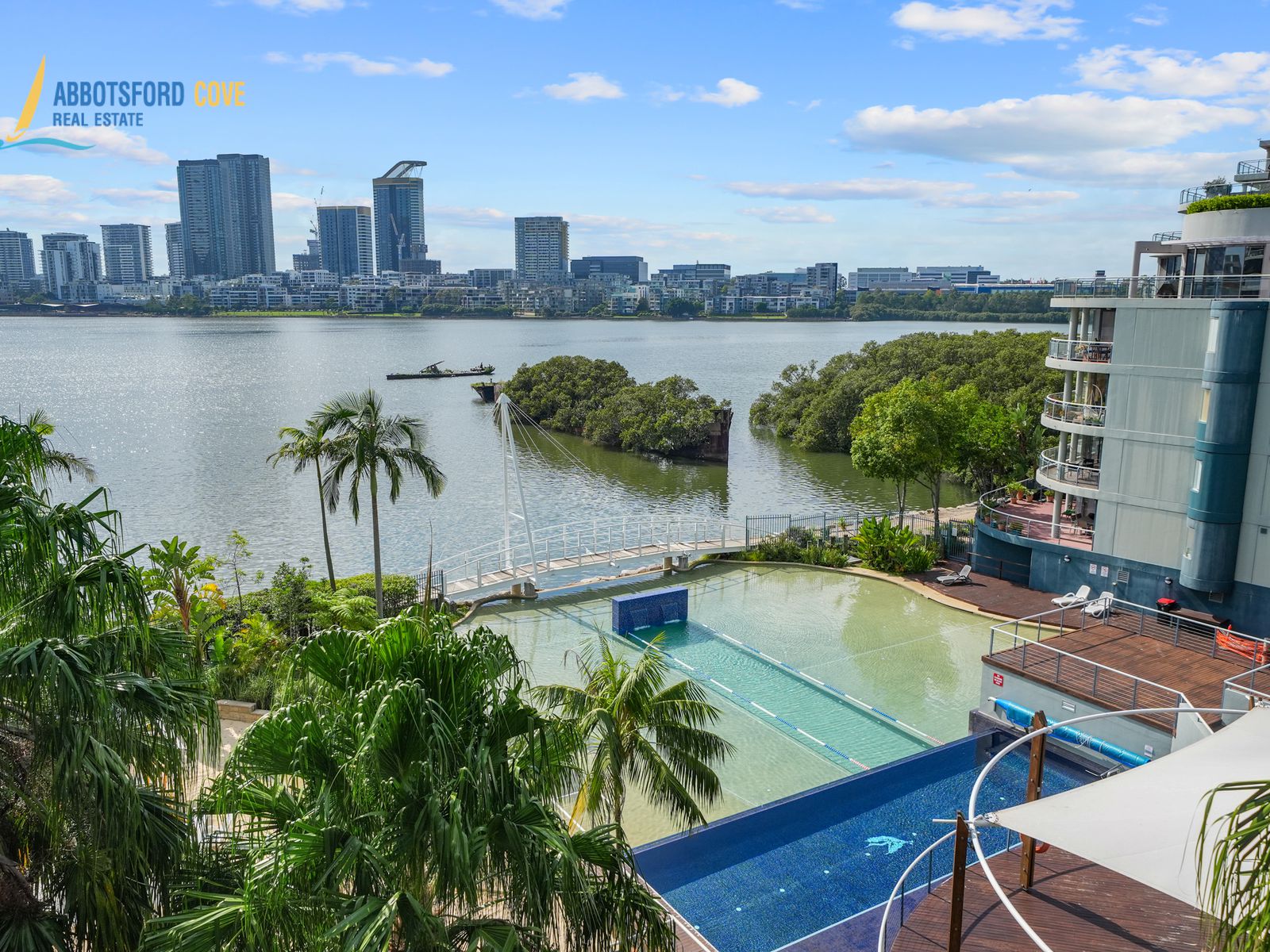 11 / 27 Bennelong Parkway, Wentworth Point