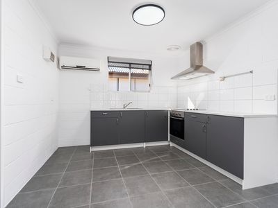 4 / 196 KIEWA STREET, South Albury