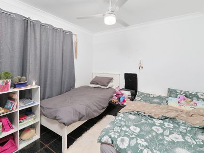63 Julie Street, Crestmead