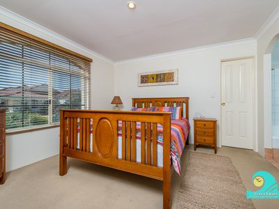 4 Teraglin Vista, Yanchep