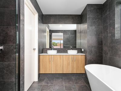 8A Gibson Street, Mount Pleasant