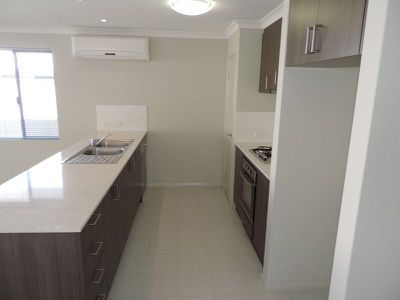 16 Bowline Avenue, Alkimos