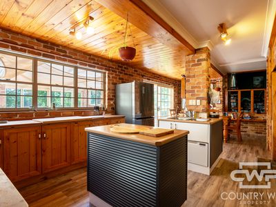 48 Cramsie Crescent, Glen Innes