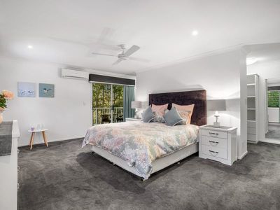 32 THE CRESCENT, Underwood