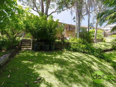 37 Scenic Drive, Caves Beach