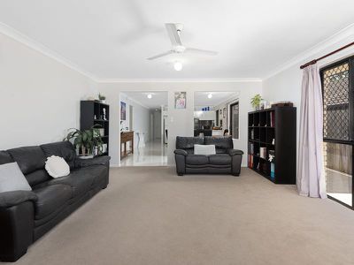 36 Jubilee Ave, Forest Lake