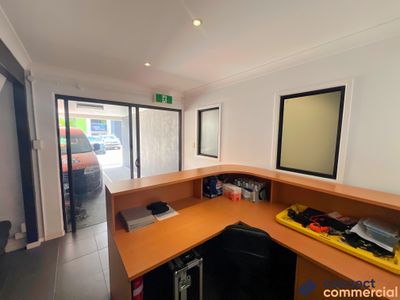 15 / 15 Industrial Avenue, Molendinar