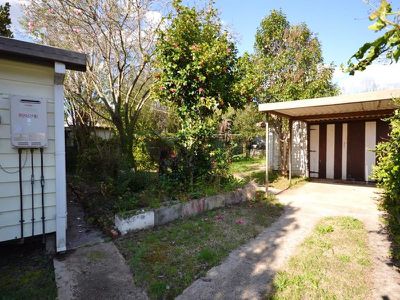 2 Valley Avenue , Mount Beauty