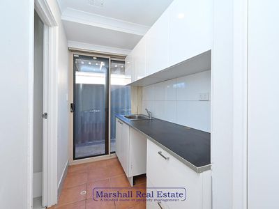 92 Balladong Loop, Carramar