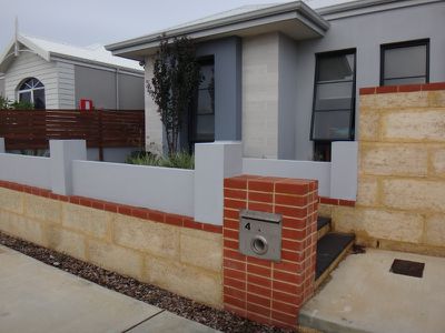 4 Antares Street, Clarkson