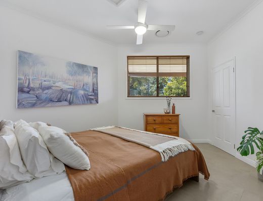 Spacious Single Level Acreage Home with Established and Productive Fruit Trees image 18