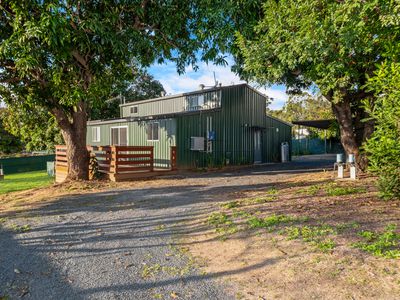 51146 Burnett Highway, Baree