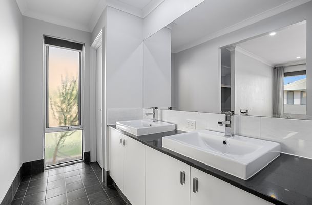 18 Camrose Pkwy, Baldivis