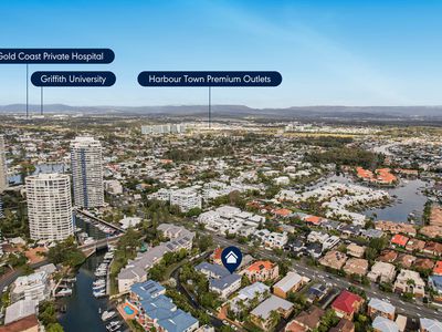 12 / 4 Madang Crescent, Runaway Bay