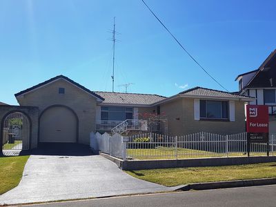 4 Winter Avenue, Mount Warrigal