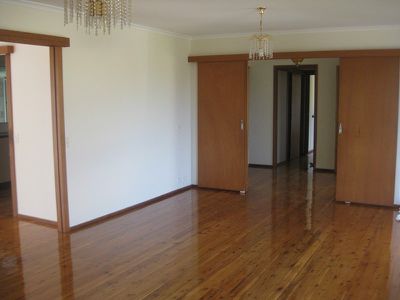 115 The Parkway, Bradbury