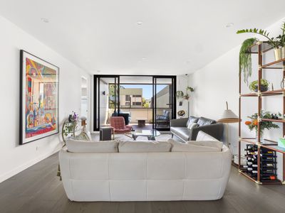 103 / 66 Pickett Street, Footscray