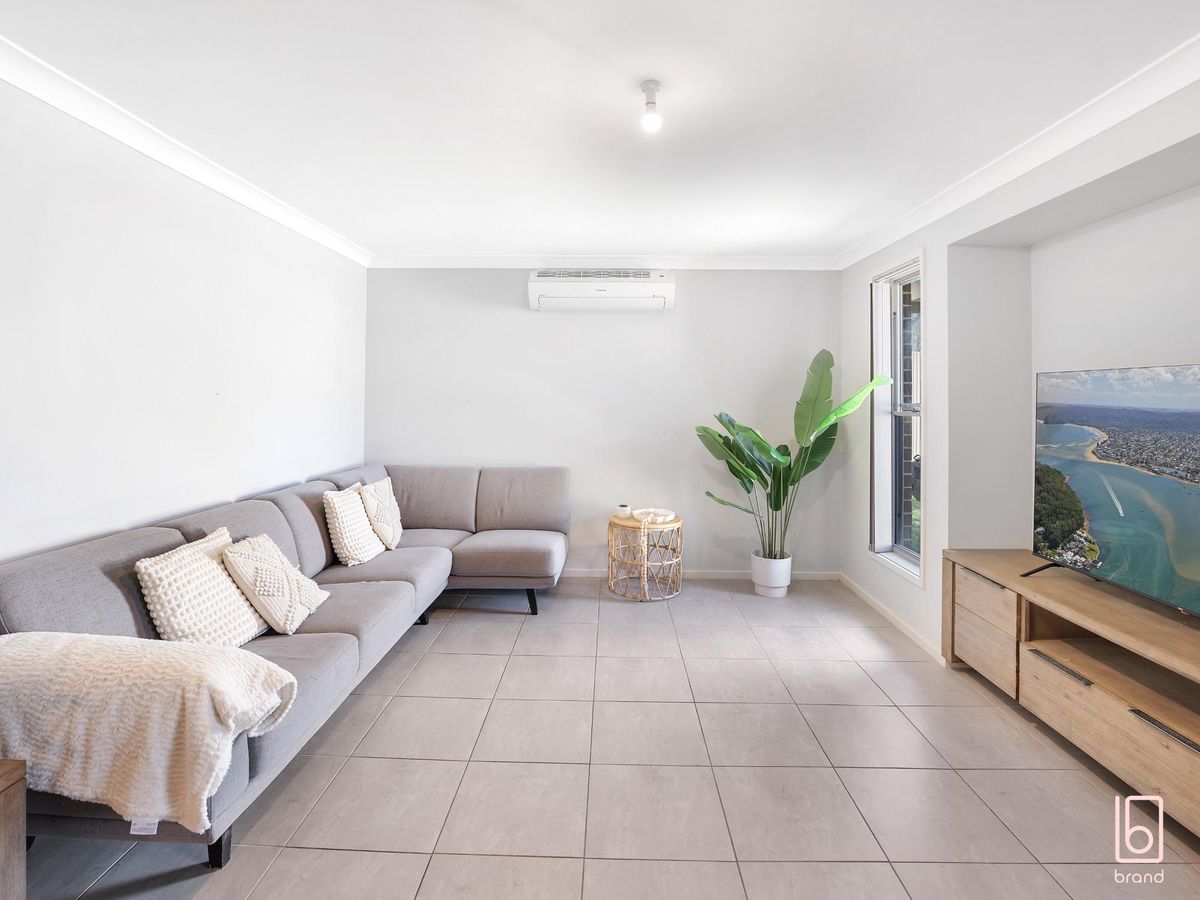 33 Cadonia Road, Tuggerawong