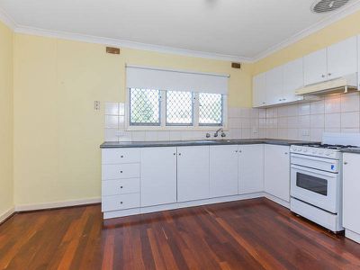 28 Devereux Street, Armadale