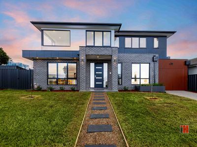 10 Mckenna Street, Avondale Heights