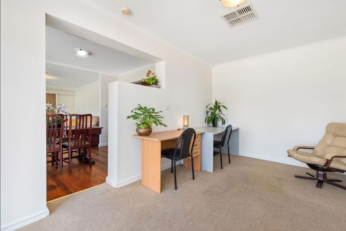 42 Garnet Drive, Salisbury East