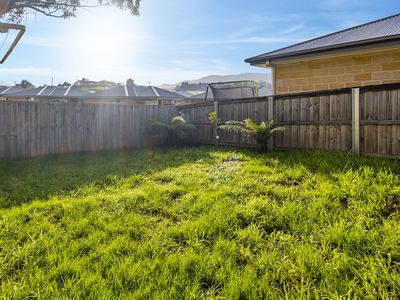 2 / 122a Main Street, Huonville