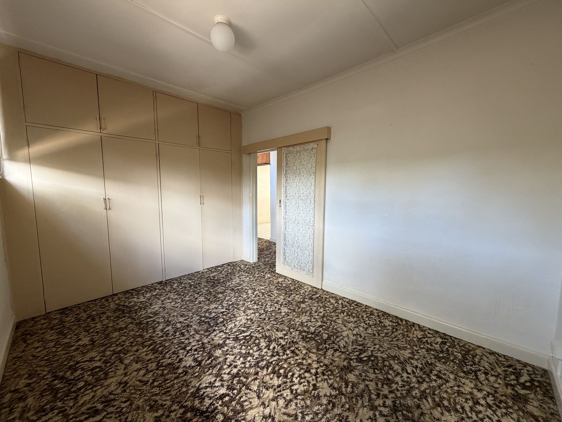 12 Scotsburn Grove, Werribee