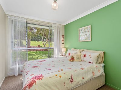 12 Chelmsbrook Drive, Rainbow Flat