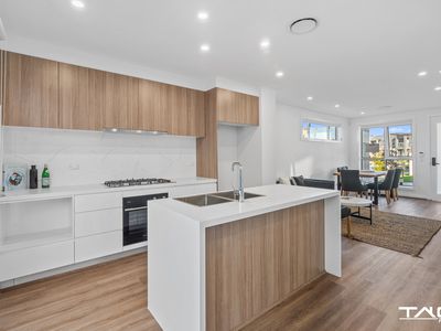 2 Bielsdown Glade, Marsden Park