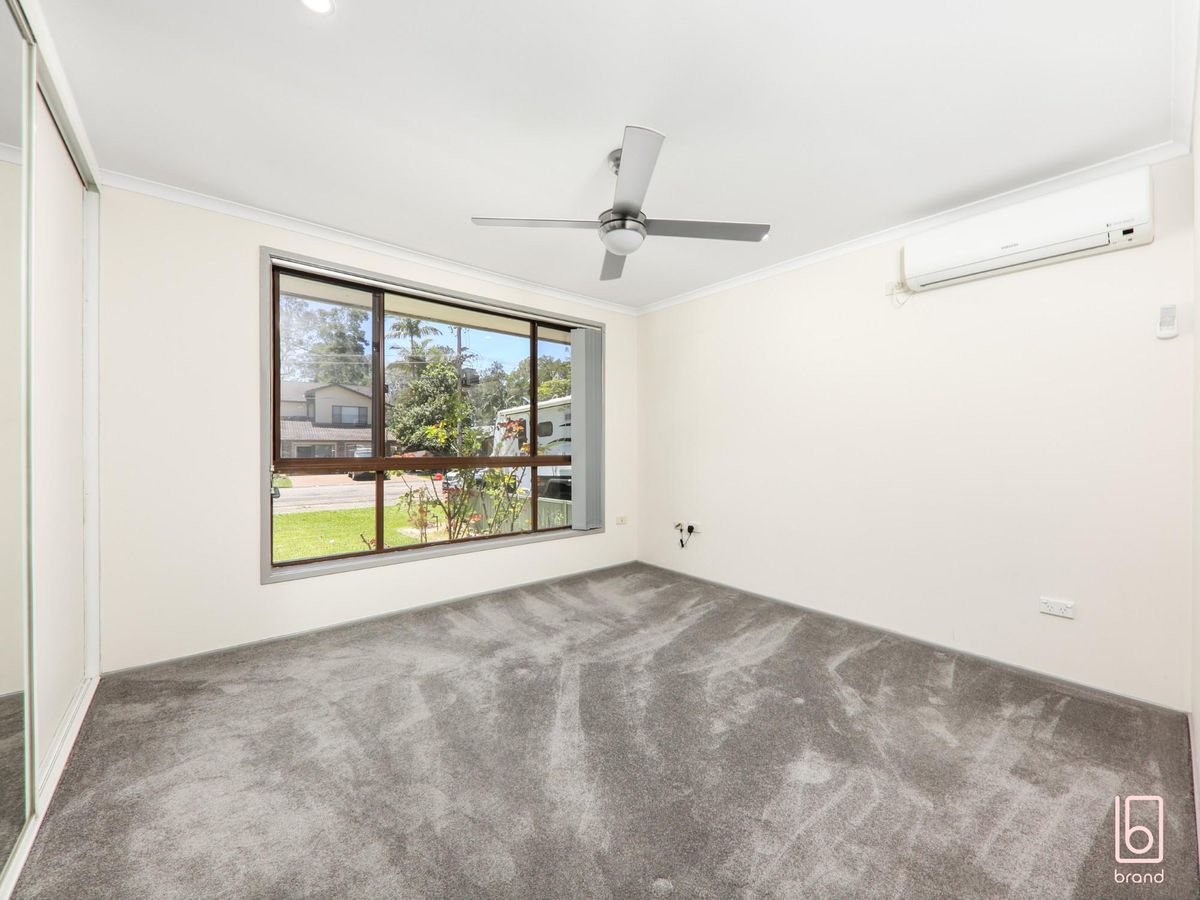 16 Lakeshore Avenue, Kingfisher Shores