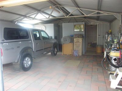 24 Forrester  St, Forbes