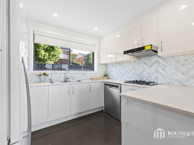 116 Outlook Drive, Dandenong North