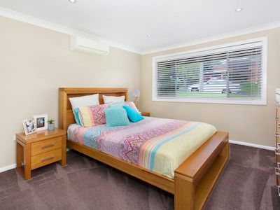 4 Swain Crescent, Dapto