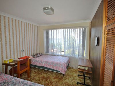 17 Hosies Road, Eden