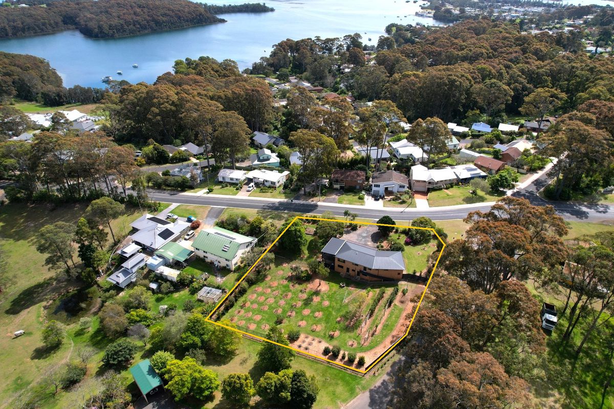 11 Old Highway, Narooma