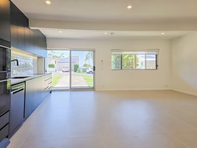 2 / 508 Beach Road, Denhams Beach