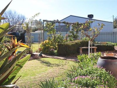 4 Bathurst  Street, Forbes